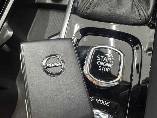 V60 T5 モメンタム 全周囲モニター/ブラインドスポット/茶革/シートヒーター/電動リアゲード/パワーシート/レーンアシスト/パークアクスト/クリアランスソナー/オートエアコン/Bluetooth(71枚目)