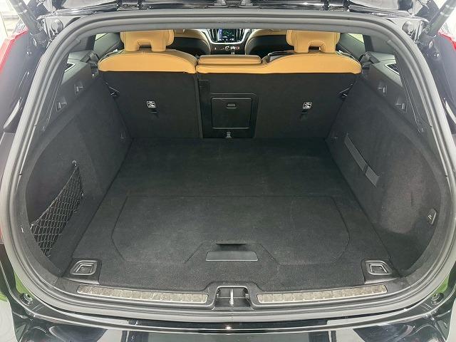 V60 T5 モメンタム 全周囲モニター/ブラインドスポット/茶革/シートヒーター/電動リアゲード/パワーシート/レーンアシスト/パークアクスト/クリアランスソナー/オートエアコン/Bluetooth(75枚目)