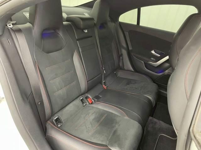 CLAクラス CLA200d AMGライン アドバンストパッケージ/360°カメラ/シートヒーター/ナビゲーションパッケージ/ハーフレザー/ブラインドスポットモニター/レーダークルーズ/ヘッドアップディスプレイ/フルセグTV/パワーシート(7枚目)