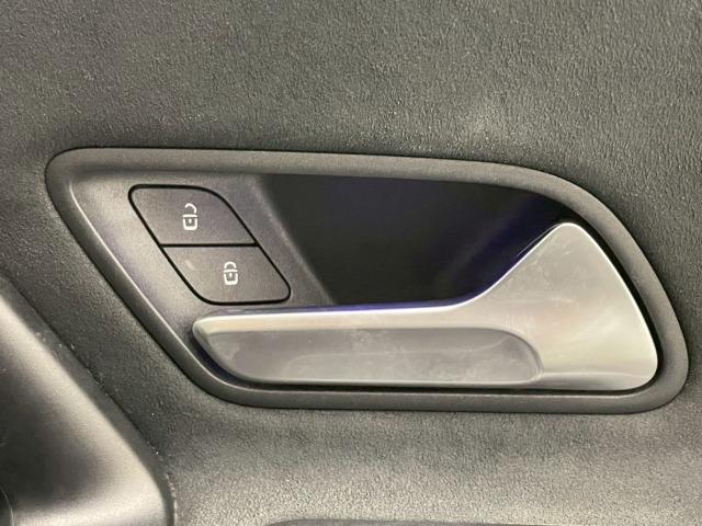 CLAクラス CLA200d AMGライン アドバンストパッケージ/360°カメラ/シートヒーター/ナビゲーションパッケージ/ハーフレザー/ブラインドスポットモニター/レーダークルーズ/ヘッドアップディスプレイ/フルセグTV/パワーシート(52枚目)