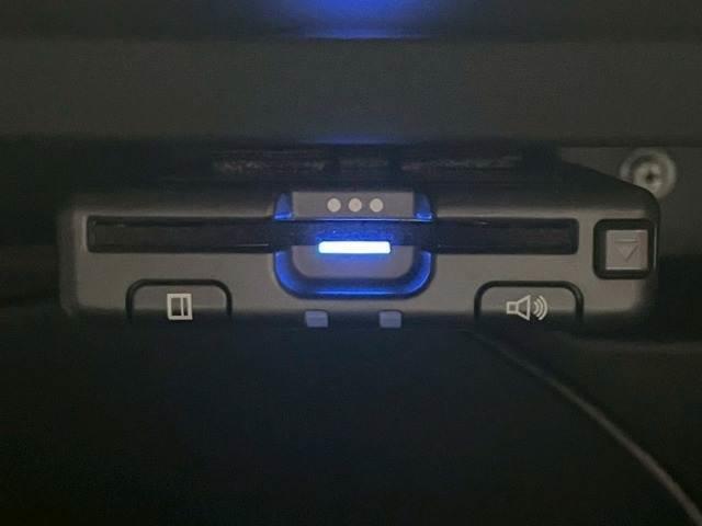 BRZ S ワンオーナー/STIコンプリートキット/AppleCarPlay/バックカメラ/シートヒーター/ドライブレコーダー/ETC/ネオプロト アクセルペダル/純正アルミ/ディスプレイオーディオ/クルコン/(7枚目)