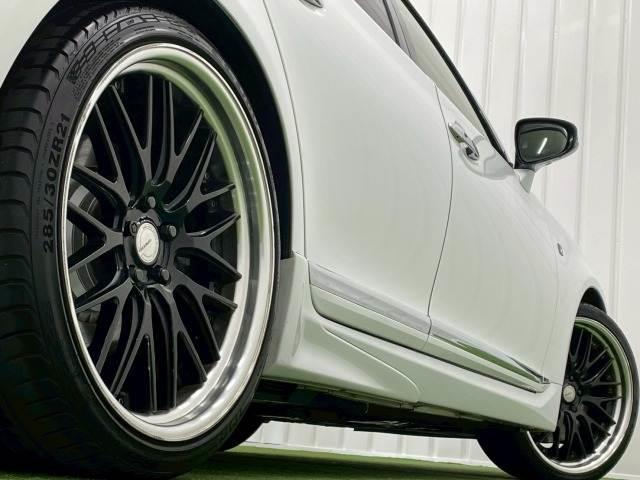 LS LS460 Fスポーツ サンルーフ/TRDエアロ/4本出しマフラー/WORK21アルミ/シートヒーター&シートベンチレーション/電動リアゲート/クルーズコントロール/フルセグTV/ステアリングヒーター/ドライブレコーダー(19枚目)