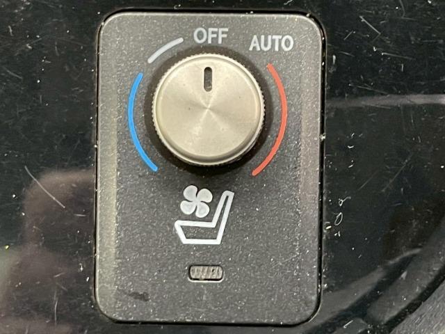 LS LS460 Fスポーツ サンルーフ/TRDエアロ/4本出しマフラー/WORK21アルミ/シートヒーター&シートベンチレーション/電動リアゲート/クルーズコントロール/フルセグTV/ステアリングヒーター/ドライブレコーダー(55枚目)