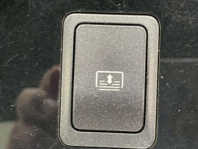 LS LS460 Fスポーツ サンルーフ/TRDエアロ/4本出しマフラー/WORK21アルミ/シートヒーター&シートベンチレーション/電動リアゲート/クルーズコントロール/フルセグTV/ステアリングヒーター/ドライブレコーダー(56枚目)