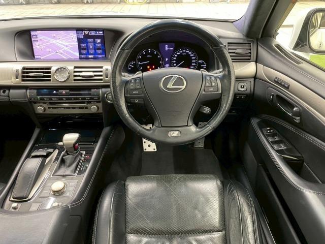 LS LS460 Fスポーツ サンルーフ/TRDエアロ/4本出しマフラー/WORK21アルミ/シートヒーター&シートベンチレーション/電動リアゲート/クルーズコントロール/フルセグTV/ステアリングヒーター/ドライブレコーダー(79枚目)