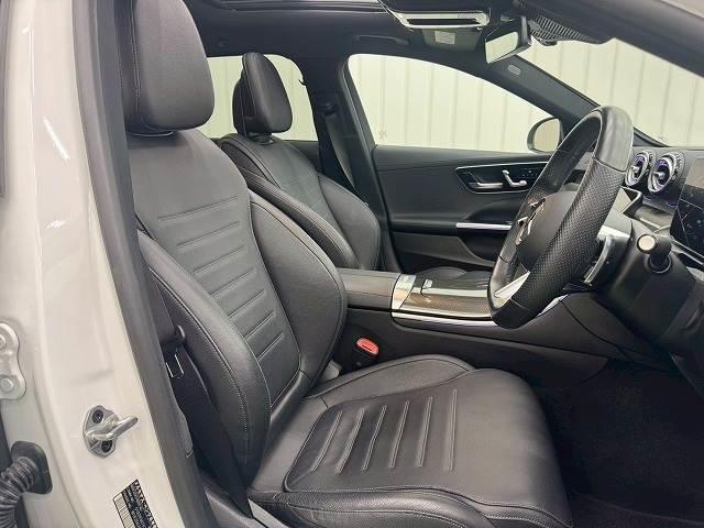 Cクラスステーションワゴン C220d ステーションワゴン アバンギャルド サンルーフ/ブラックレザーシート/ヘッドアップディスプレイ/ブラインドスポット/全周囲カメラ/ETC/フルセグTV/シートヒーター/レーダークルーズ/電動リアゲート/パドルシフト/クリアランスソナー/(9枚目)