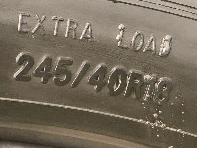 Cクラスステーションワゴン C220d ステーションワゴン アバンギャルド サンルーフ/ブラックレザーシート/ヘッドアップディスプレイ/ブラインドスポット/全周囲カメラ/ETC/フルセグTV/シートヒーター/レーダークルーズ/電動リアゲート/パドルシフト/クリアランスソナー/(22枚目)