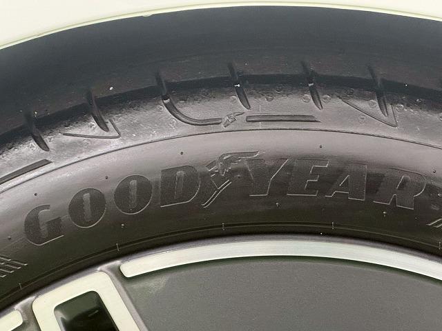 Cクラスステーションワゴン C220d ステーションワゴン アバンギャルド サンルーフ/ブラックレザーシート/ヘッドアップディスプレイ/ブラインドスポット/全周囲カメラ/ETC/フルセグTV/シートヒーター/レーダークルーズ/電動リアゲート/パドルシフト/クリアランスソナー/(24枚目)