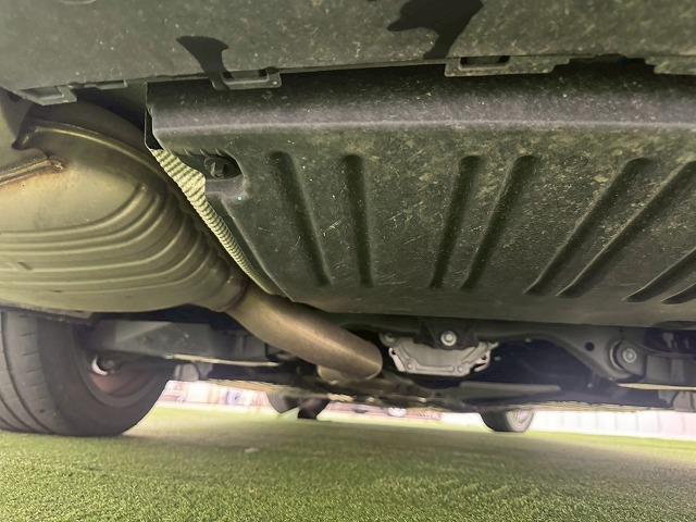 Cクラスステーションワゴン C220d ステーションワゴン アバンギャルド サンルーフ/ブラックレザーシート/ヘッドアップディスプレイ/ブラインドスポット/全周囲カメラ/ETC/フルセグTV/シートヒーター/レーダークルーズ/電動リアゲート/パドルシフト/クリアランスソナー/(27枚目)