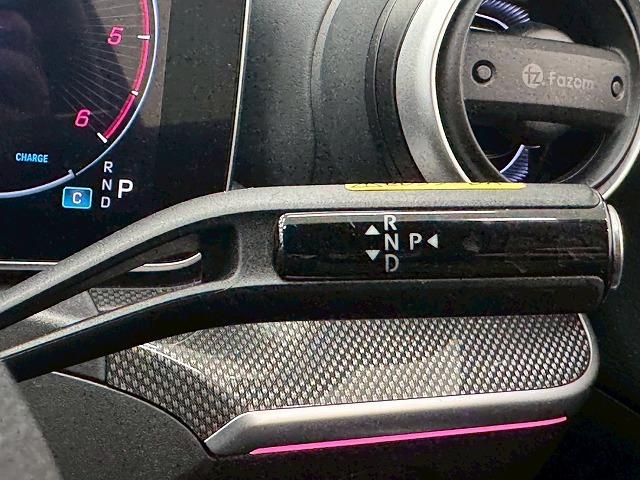 Cクラスステーションワゴン C220d ステーションワゴン アバンギャルド サンルーフ/ブラックレザーシート/ヘッドアップディスプレイ/ブラインドスポット/全周囲カメラ/ETC/フルセグTV/シートヒーター/レーダークルーズ/電動リアゲート/パドルシフト/クリアランスソナー/(47枚目)