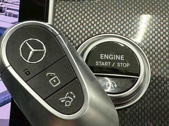 Cクラスステーションワゴン C220d ステーションワゴン アバンギャルド サンルーフ/ブラックレザーシート/ヘッドアップディスプレイ/ブラインドスポット/全周囲カメラ/ETC/フルセグTV/シートヒーター/レーダークルーズ/電動リアゲート/パドルシフト/クリアランスソナー/(63枚目)