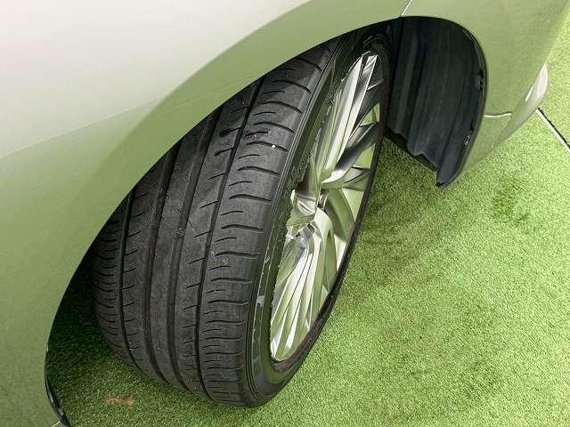 ES ES300h バージョンL ワンオーナー/茶革/サンルーフ/デジタルインナーミラーワイヤレス充電/全周囲カメラ/3眼LEDライト/シートヒーター&ベンチレーション/電動リアゲート/AC100V/ステアリングヒーター/BSM(26枚目)