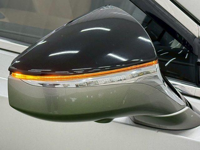 ES ES300h バージョンL ワンオーナー/茶革/サンルーフ/デジタルインナーミラーワイヤレス充電/全周囲カメラ/3眼LEDライト/シートヒーター&ベンチレーション/電動リアゲート/AC100V/ステアリングヒーター/BSM(36枚目)