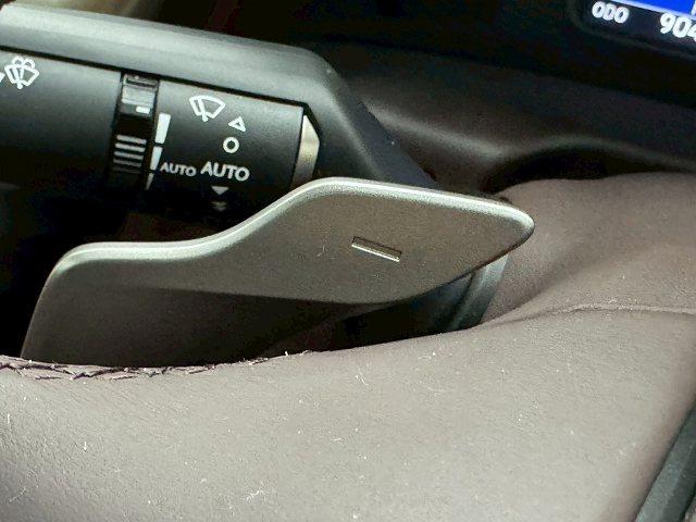 ES ES300h バージョンL ワンオーナー/茶革/サンルーフ/デジタルインナーミラーワイヤレス充電/全周囲カメラ/3眼LEDライト/シートヒーター&ベンチレーション/電動リアゲート/AC100V/ステアリングヒーター/BSM(52枚目)