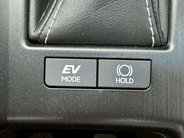 ES ES300h バージョンL ワンオーナー/茶革/サンルーフ/デジタルインナーミラーワイヤレス充電/全周囲カメラ/3眼LEDライト/シートヒーター&ベンチレーション/電動リアゲート/AC100V/ステアリングヒーター/BSM(63枚目)