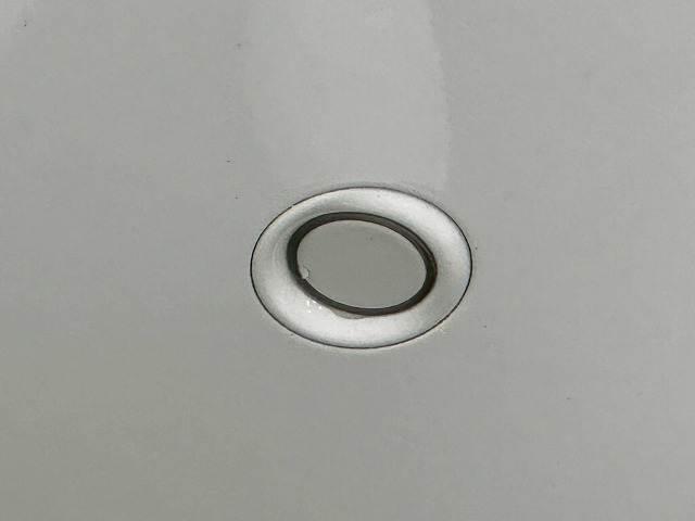 Cクラス C220dアバンギャルド AMGライン フルセグTV/黒革シート/バックカメラ/19inアルミ/レーダーセーフティPKG/シートヒーター/ブラインドスポット/クリアランスソナー/パドルシフト/ドライブレコーダー/シートメモリ/プッシュスター(8枚目)