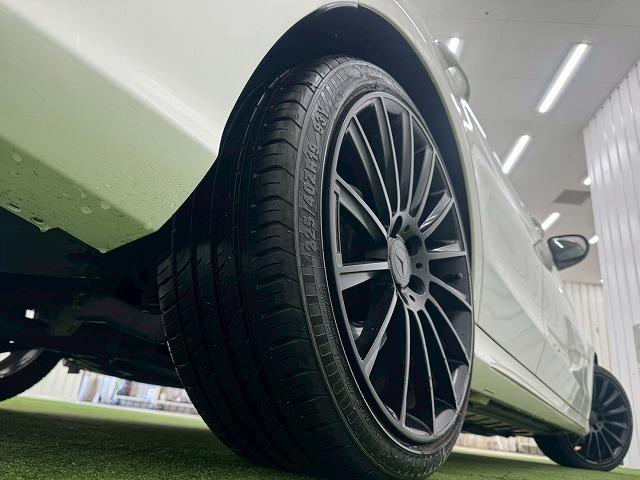 Cクラス C220dアバンギャルド AMGライン フルセグTV/黒革シート/バックカメラ/19inアルミ/レーダーセーフティPKG/シートヒーター/ブラインドスポット/クリアランスソナー/パドルシフト/ドライブレコーダー/シートメモリ/プッシュスター(26枚目)