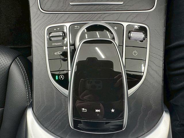 Cクラス C220dアバンギャルド AMGライン フルセグTV/黒革シート/バックカメラ/19inアルミ/レーダーセーフティPKG/シートヒーター/ブラインドスポット/クリアランスソナー/パドルシフト/ドライブレコーダー/シートメモリ/プッシュスター(51枚目)