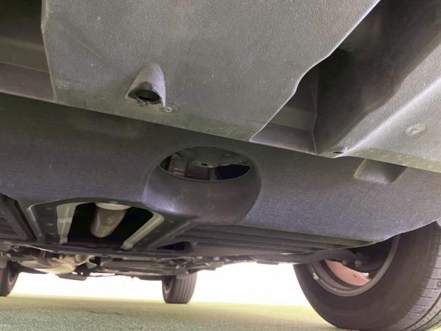 ＮＸ ＮＸ３００ｈ　Ｉパッケージ　全周囲カメラ／ブラインドスポット／オプション１８ｉｎアルミ／フルセグＴＶ／赤革シート／ヘッドアップディスプレイ／３眼ＬＥＤライト／シートヒーター／１０．３型ナビ／レーダークルーズ／電動リアゲート（21枚目）