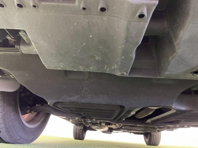 ＮＸ ＮＸ３００ｈ　Ｉパッケージ　全周囲カメラ／ブラインドスポット／オプション１８ｉｎアルミ／フルセグＴＶ／赤革シート／ヘッドアップディスプレイ／３眼ＬＥＤライト／シートヒーター／１０．３型ナビ／レーダークルーズ／電動リアゲート（22枚目）