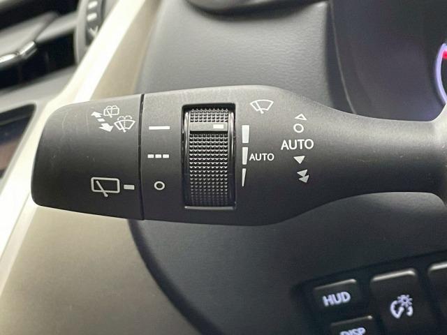 ＮＸ ＮＸ３００ｈ　Ｉパッケージ　全周囲カメラ／ブラインドスポット／オプション１８ｉｎアルミ／フルセグＴＶ／赤革シート／ヘッドアップディスプレイ／３眼ＬＥＤライト／シートヒーター／１０．３型ナビ／レーダークルーズ／電動リアゲート（39枚目）