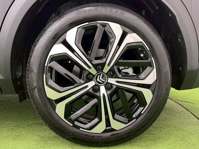 Ｃ５ Ｘ シャインパック　サンルーフ／全周囲カメラ／デジタルインナーミラー／黒革シート／ＡｐｐｌｅＣａｒＰｌａｙ／電動シート／シートヒーター＆ベンチレーション／純正ナビ／電動リアゲート／レーダークルーズ／ブラインドスポット（21枚目）