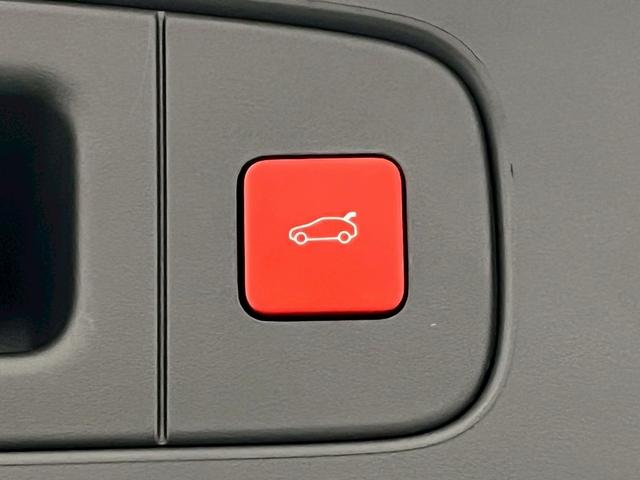 Ｃ５ Ｘ シャインパック　サンルーフ／全周囲カメラ／デジタルインナーミラー／黒革シート／ＡｐｐｌｅＣａｒＰｌａｙ／電動シート／シートヒーター＆ベンチレーション／純正ナビ／電動リアゲート／レーダークルーズ／ブラインドスポット（34枚目）