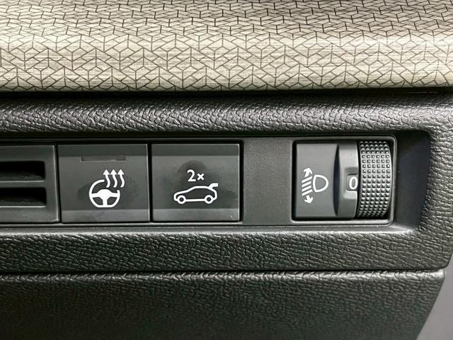 Ｃ５ Ｘ シャインパック　サンルーフ／全周囲カメラ／デジタルインナーミラー／黒革シート／ＡｐｐｌｅＣａｒＰｌａｙ／電動シート／シートヒーター＆ベンチレーション／純正ナビ／電動リアゲート／レーダークルーズ／ブラインドスポット（52枚目）