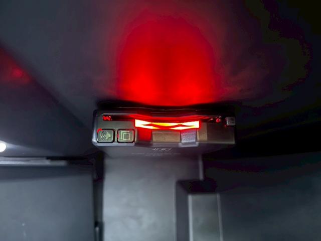 Ｃ５ Ｘ シャインパック　サンルーフ／全周囲カメラ／デジタルインナーミラー／黒革シート／ＡｐｐｌｅＣａｒＰｌａｙ／電動シート／シートヒーター＆ベンチレーション／純正ナビ／電動リアゲート／レーダークルーズ／ブラインドスポット（62枚目）