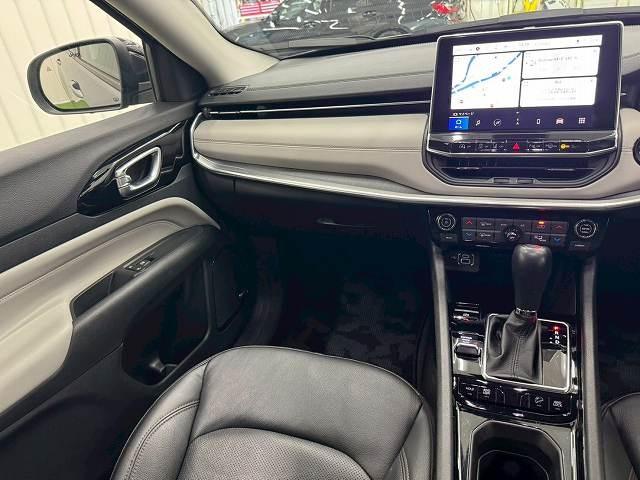 お問い合わせは０５２−６５５−４９０２まで。最寄り駅はあおなみ線「中島駅」から車で５分。名古屋駅からは１０分で到着出来ます！事前にご連絡頂ければ駅までお迎えにあがります。