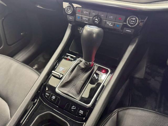 お問い合わせは０５２−６５５−４９０２まで。最寄り駅はあおなみ線「中島駅」から車で５分。名古屋駅からは１０分で到着出来ます！事前にご連絡頂ければ駅までお迎えにあがります。