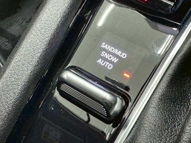 お問い合わせは０５２−６５５−４９０２まで。最寄り駅はあおなみ線「中島駅」から車で５分。名古屋駅からは１０分で到着出来ます！事前にご連絡頂ければ駅までお迎えにあがります。