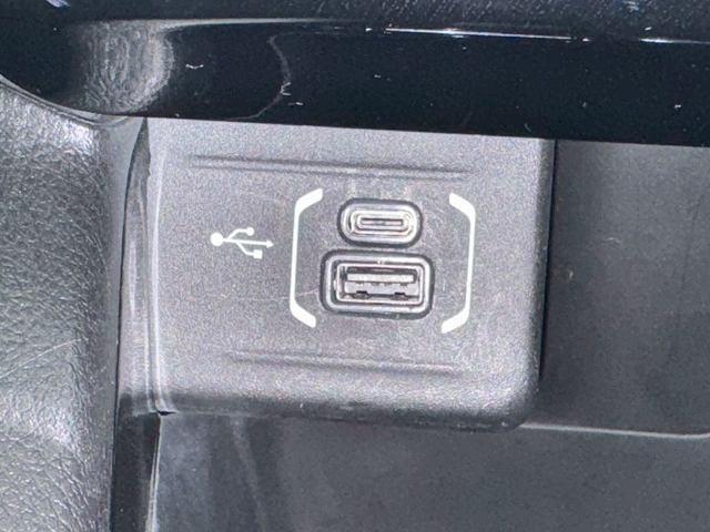 お問い合わせは０５２−６５５−４９０２まで。最寄り駅はあおなみ線「中島駅」から車で５分。名古屋駅からは１０分で到着出来ます！事前にご連絡頂ければ駅までお迎えにあがります。