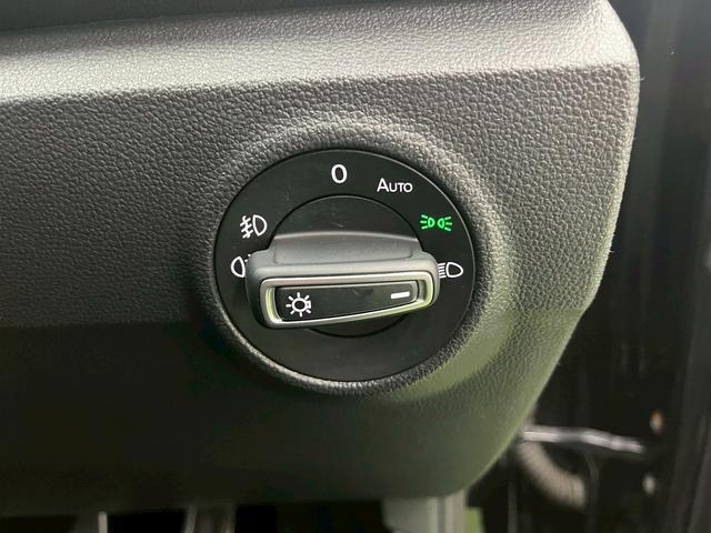 Ｔ－ロック ＴＤＩ　スポーツ　フルセグＴＶ／ＡｐｐｌｅＣａｒＰｌａｙ／レーダークルーズ／電動リアゲート／ブラインドスポット／バックカメラ／ＣＤデッキ／デジタルメーター／ＥＴＣ／パドルシフト／プッシュスタート／ステアリングリモコン（47枚目）