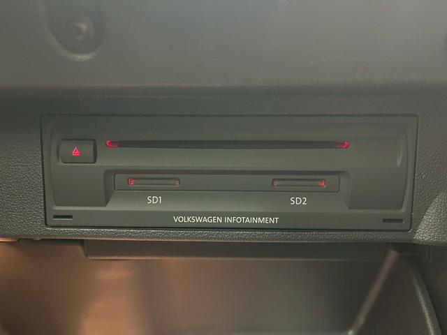 Ｔ－ロック ＴＤＩ　スポーツ　フルセグＴＶ／ＡｐｐｌｅＣａｒＰｌａｙ／レーダークルーズ／電動リアゲート／ブラインドスポット／バックカメラ／ＣＤデッキ／デジタルメーター／ＥＴＣ／パドルシフト／プッシュスタート／ステアリングリモコン（67枚目）