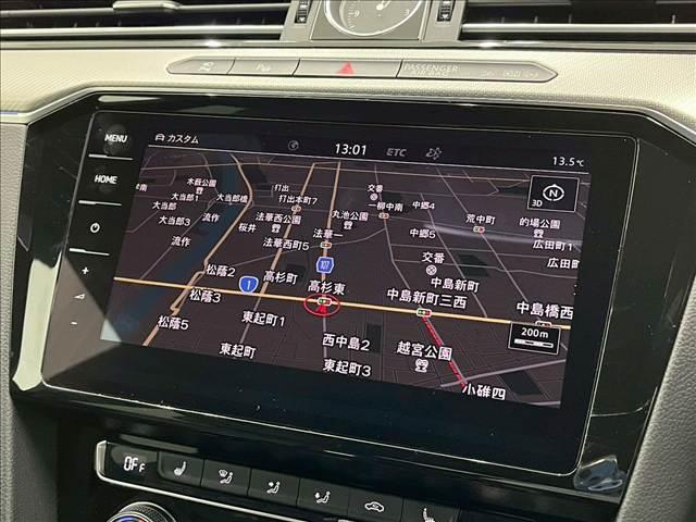 アルテオン ＴＳＩ　４モーション　Ｒラインアドバンス　デジタルインナーミラー／フルセグＴＶ／全周囲カメラ／黒革シート／全席シートヒーター／ＡｐｐｌｅＣａｒＰｌａｙ／ドライブレコーダー／電動リアゲート／クリアランスソナー／レーダークルーズ／ブライドスポット（3枚目）