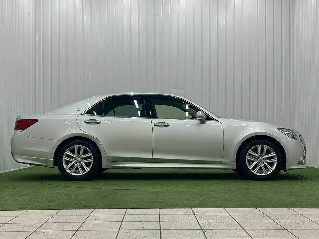 クラウン アスリートS ワンオーナー/プレシャスシルバー/フルセグTV/バックカメラ/ETC/Bluetooth接続/クルーズコントロール/電動シート/ウインカーミラー/ステアリングリモコン/プッシュスタート/スマートキー/(15枚目)