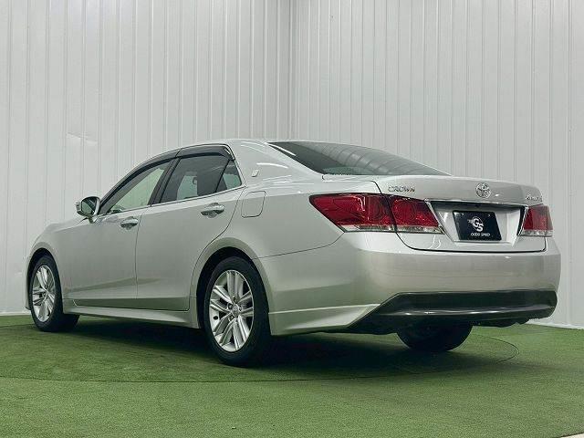 クラウン アスリートS ワンオーナー/プレシャスシルバー/フルセグTV/バックカメラ/ETC/Bluetooth接続/クルーズコントロール/電動シート/ウインカーミラー/ステアリングリモコン/プッシュスタート/スマートキー/(17枚目)