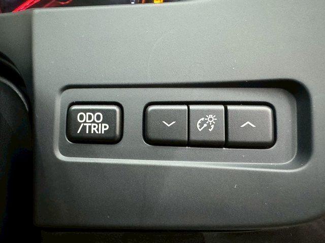 クラウン アスリートS ワンオーナー/プレシャスシルバー/フルセグTV/バックカメラ/ETC/Bluetooth接続/クルーズコントロール/電動シート/ウインカーミラー/ステアリングリモコン/プッシュスタート/スマートキー/(39枚目)