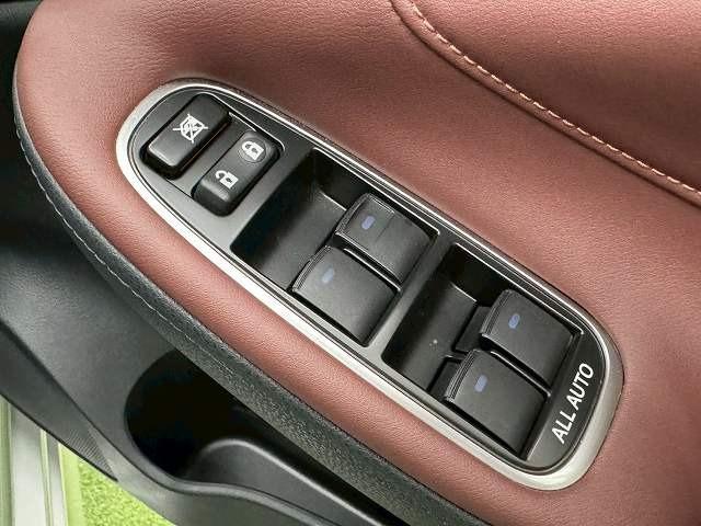 クラウン アスリートS ワンオーナー/プレシャスシルバー/フルセグTV/バックカメラ/ETC/Bluetooth接続/クルーズコントロール/電動シート/ウインカーミラー/ステアリングリモコン/プッシュスタート/スマートキー/(43枚目)