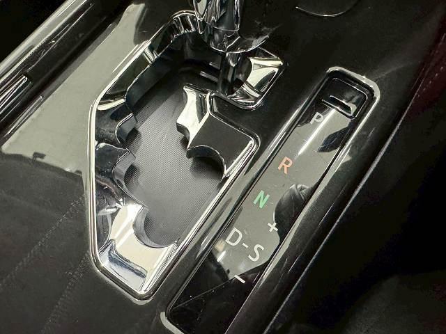 クラウン アスリートS ワンオーナー/プレシャスシルバー/フルセグTV/バックカメラ/ETC/Bluetooth接続/クルーズコントロール/電動シート/ウインカーミラー/ステアリングリモコン/プッシュスタート/スマートキー/(46枚目)