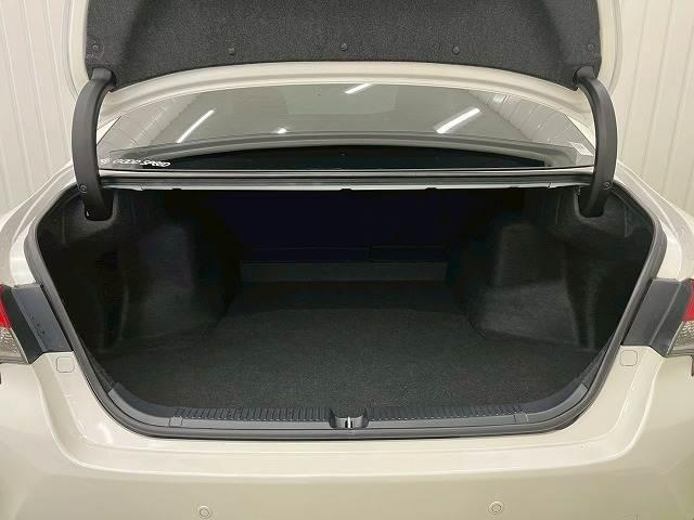 マークX プレミアム フルセグTV/バックカメラ/シートヒーター/ETC/社外アルミ/ハーフレザー/電動シート/ドライブレコーダー/クリアランスソナー/ステアリングリモコン/パーキングアシスト/プッシュスタート/スマートキ(11枚目)