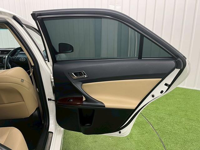 マークX プレミアム フルセグTV/バックカメラ/シートヒーター/ETC/社外アルミ/ハーフレザー/電動シート/ドライブレコーダー/クリアランスソナー/ステアリングリモコン/パーキングアシスト/プッシュスタート/スマートキ(79枚目)