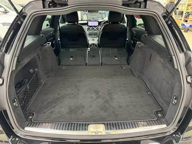 Cクラスステーションワゴン C220d ワゴンアバンギャルド AMGライン AppleCarPlay/フルセグTV/黒革シート/バックカメラ/ETC/レーダークルーズ/ブラインドスポット/エアサスペンション/シートメモリ/シートヒーター/ドライブレコーダー/アンビエントライト(11枚目)