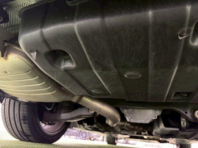 Cクラスステーションワゴン C220d ワゴンアバンギャルド AMGライン AppleCarPlay/フルセグTV/黒革シート/バックカメラ/ETC/レーダークルーズ/ブラインドスポット/エアサスペンション/シートメモリ/シートヒーター/ドライブレコーダー/アンビエントライト(24枚目)