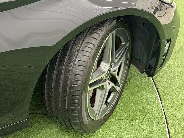 Cクラスステーションワゴン C220d ワゴンアバンギャルド AMGライン AppleCarPlay/フルセグTV/黒革シート/バックカメラ/ETC/レーダークルーズ/ブラインドスポット/エアサスペンション/シートメモリ/シートヒーター/ドライブレコーダー/アンビエントライト(30枚目)