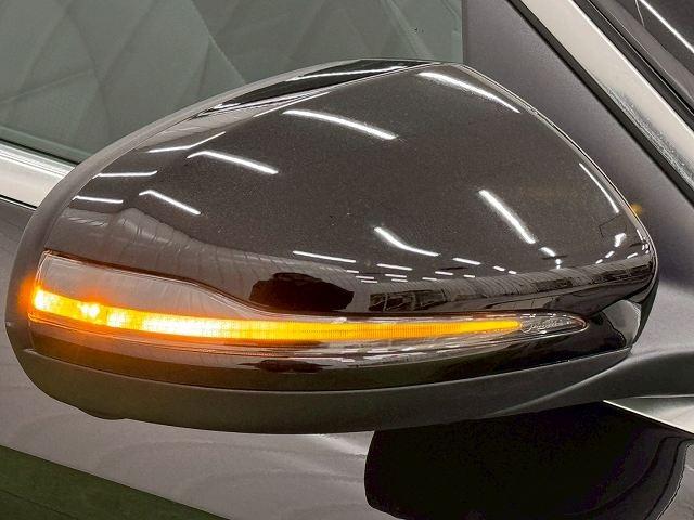 Cクラスステーションワゴン C220d ワゴンアバンギャルド AMGライン AppleCarPlay/フルセグTV/黒革シート/バックカメラ/ETC/レーダークルーズ/ブラインドスポット/エアサスペンション/シートメモリ/シートヒーター/ドライブレコーダー/アンビエントライト(32枚目)