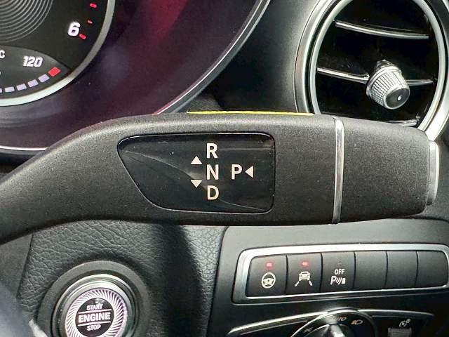 Cクラスステーションワゴン C220d ワゴンアバンギャルド AMGライン AppleCarPlay/フルセグTV/黒革シート/バックカメラ/ETC/レーダークルーズ/ブラインドスポット/エアサスペンション/シートメモリ/シートヒーター/ドライブレコーダー/アンビエントライト(40枚目)