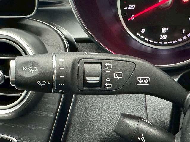 Cクラスステーションワゴン C220d ワゴンアバンギャルド AMGライン AppleCarPlay/フルセグTV/黒革シート/バックカメラ/ETC/レーダークルーズ/ブラインドスポット/エアサスペンション/シートメモリ/シートヒーター/ドライブレコーダー/アンビエントライト(41枚目)