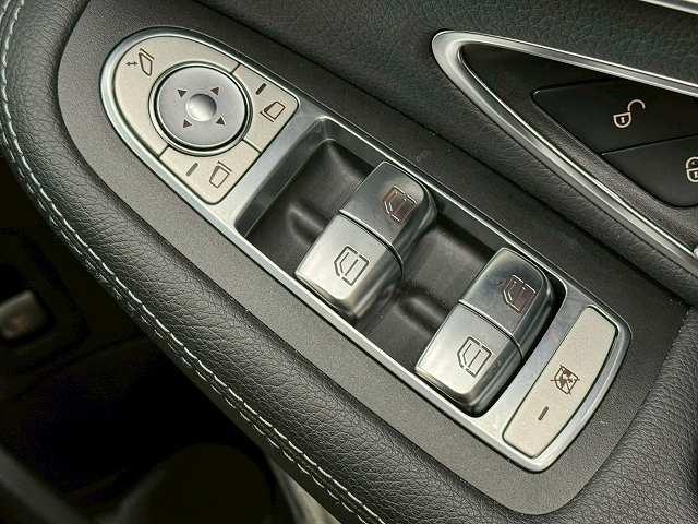 Cクラスステーションワゴン C220d ワゴンアバンギャルド AMGライン AppleCarPlay/フルセグTV/黒革シート/バックカメラ/ETC/レーダークルーズ/ブラインドスポット/エアサスペンション/シートメモリ/シートヒーター/ドライブレコーダー/アンビエントライト(49枚目)